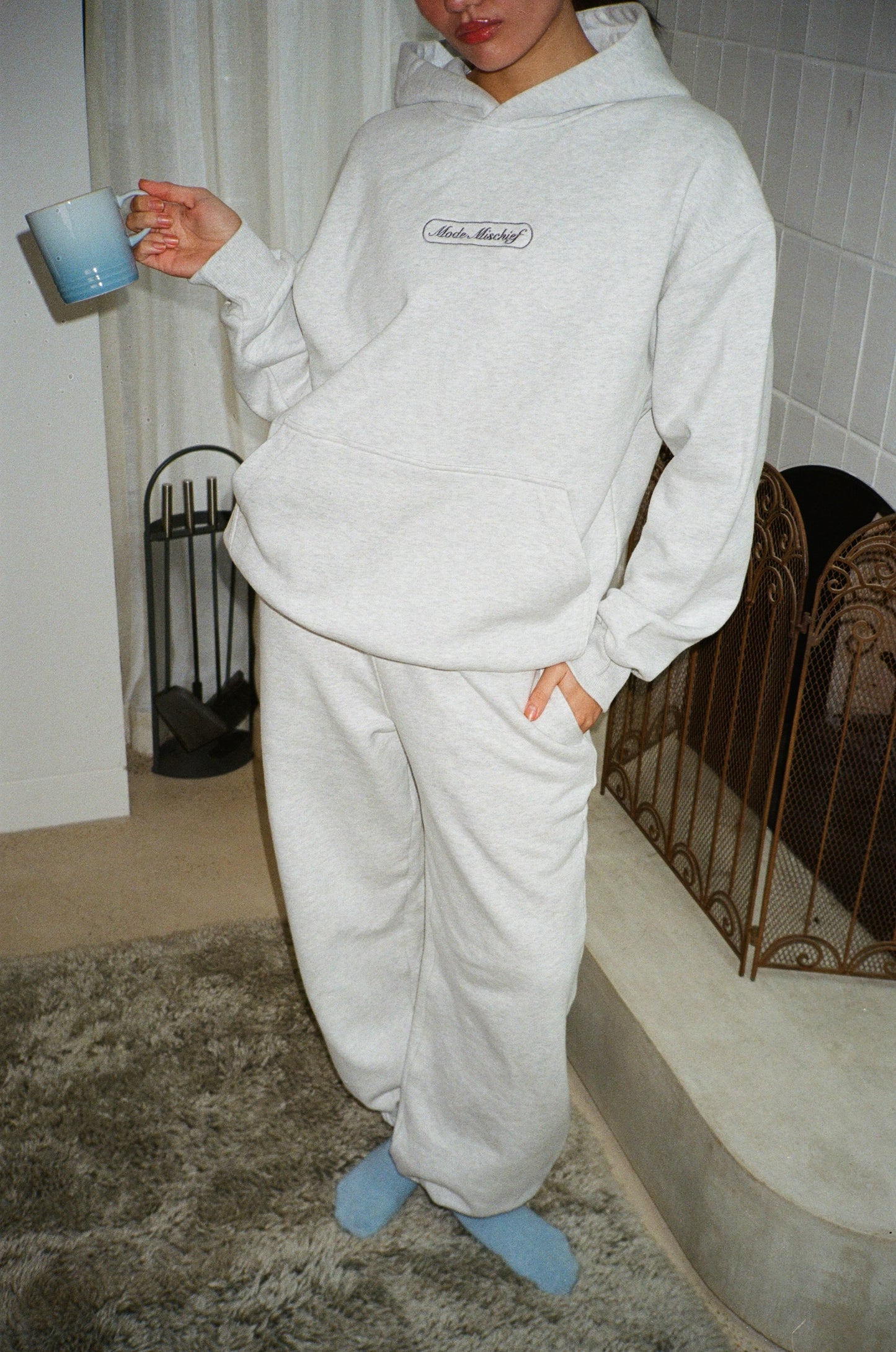 ITALIC PLUSH HOOD