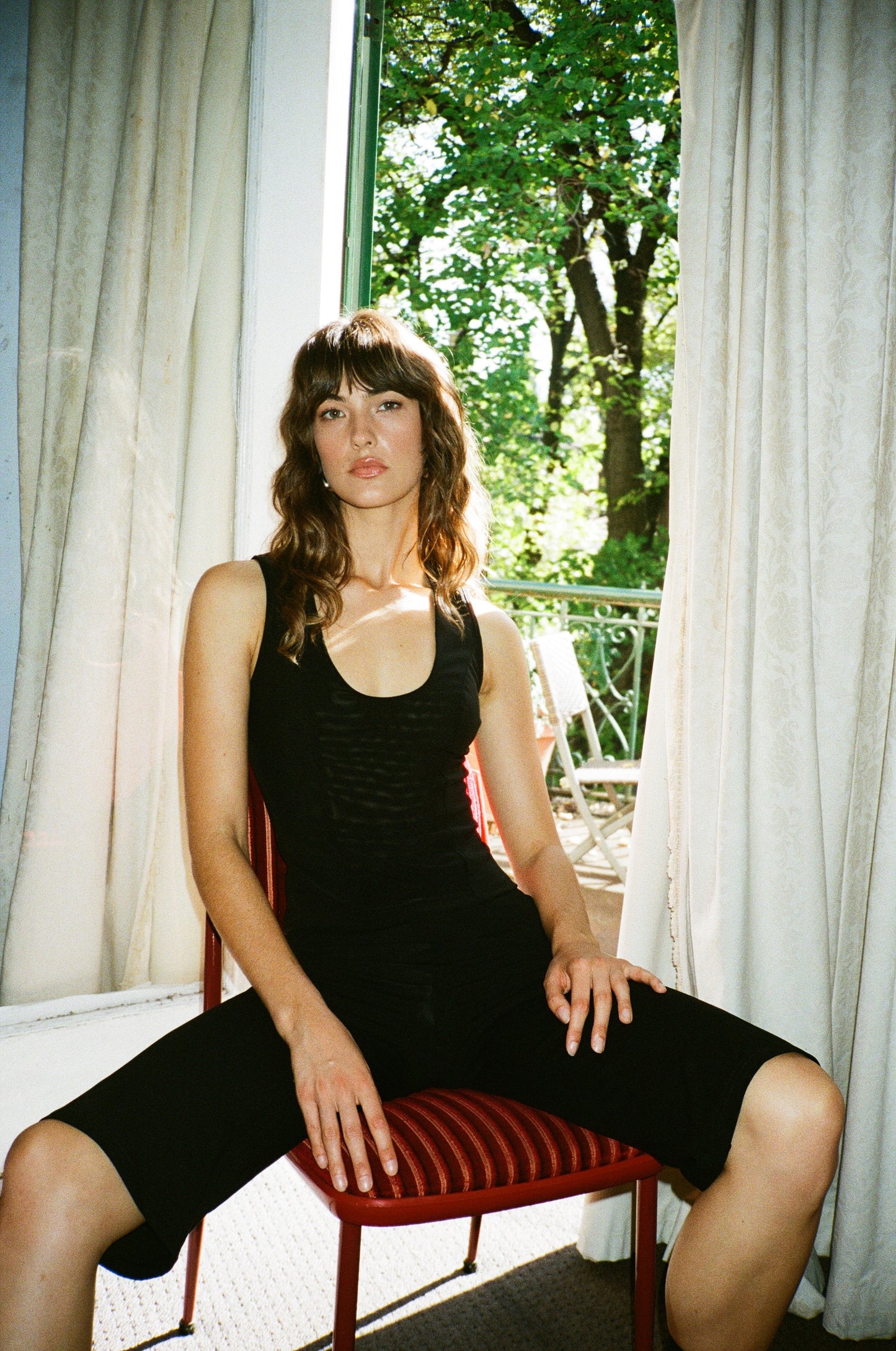 SCULPTED MESH TANK