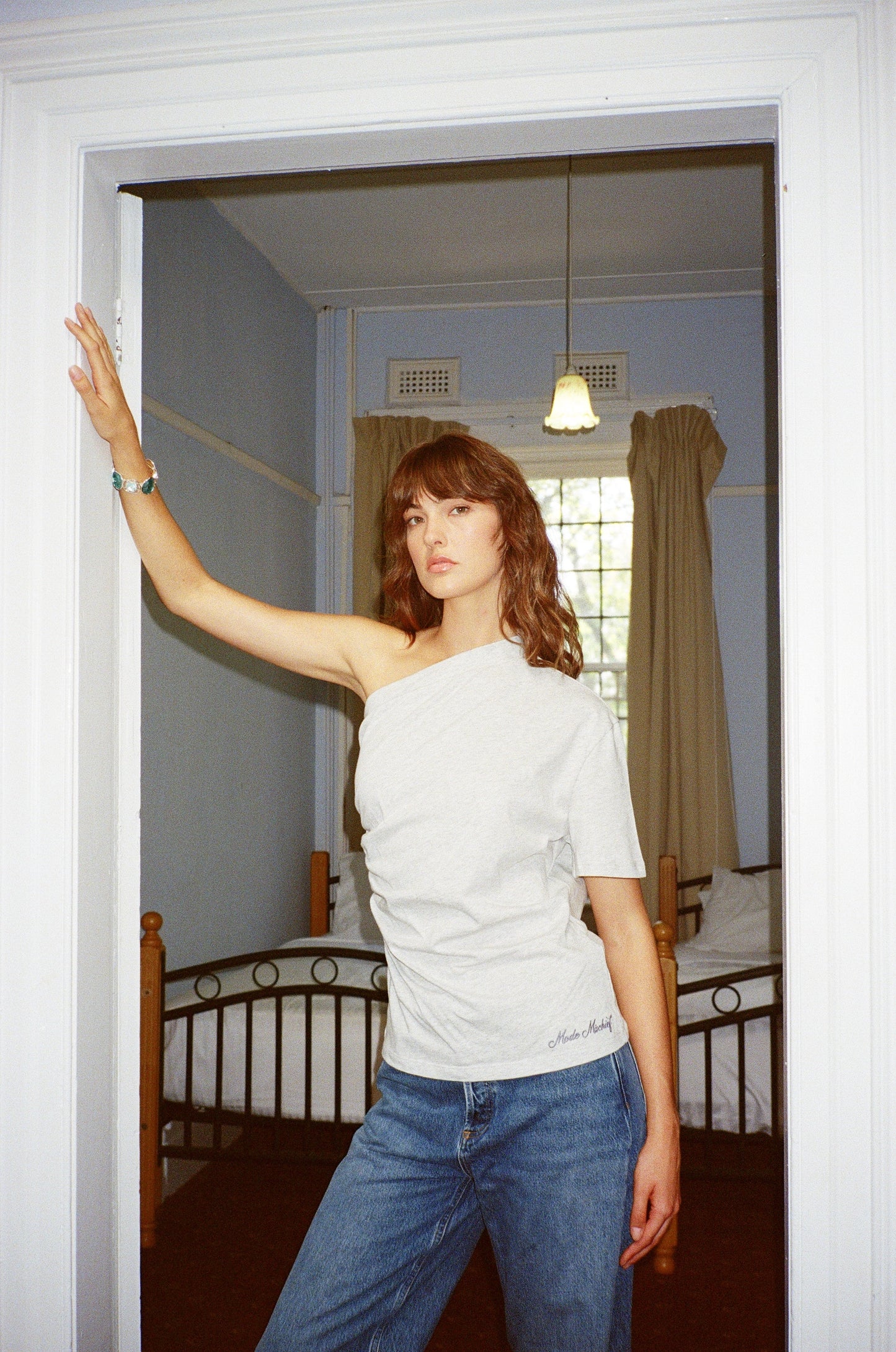 COLD SHOULDER TEE