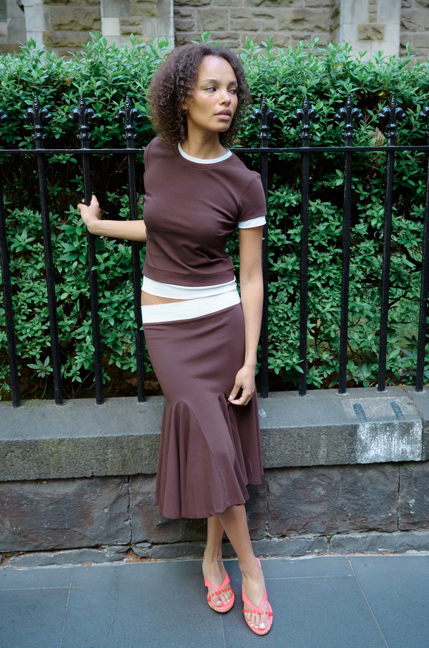 CONTRAST LAYERED TEE