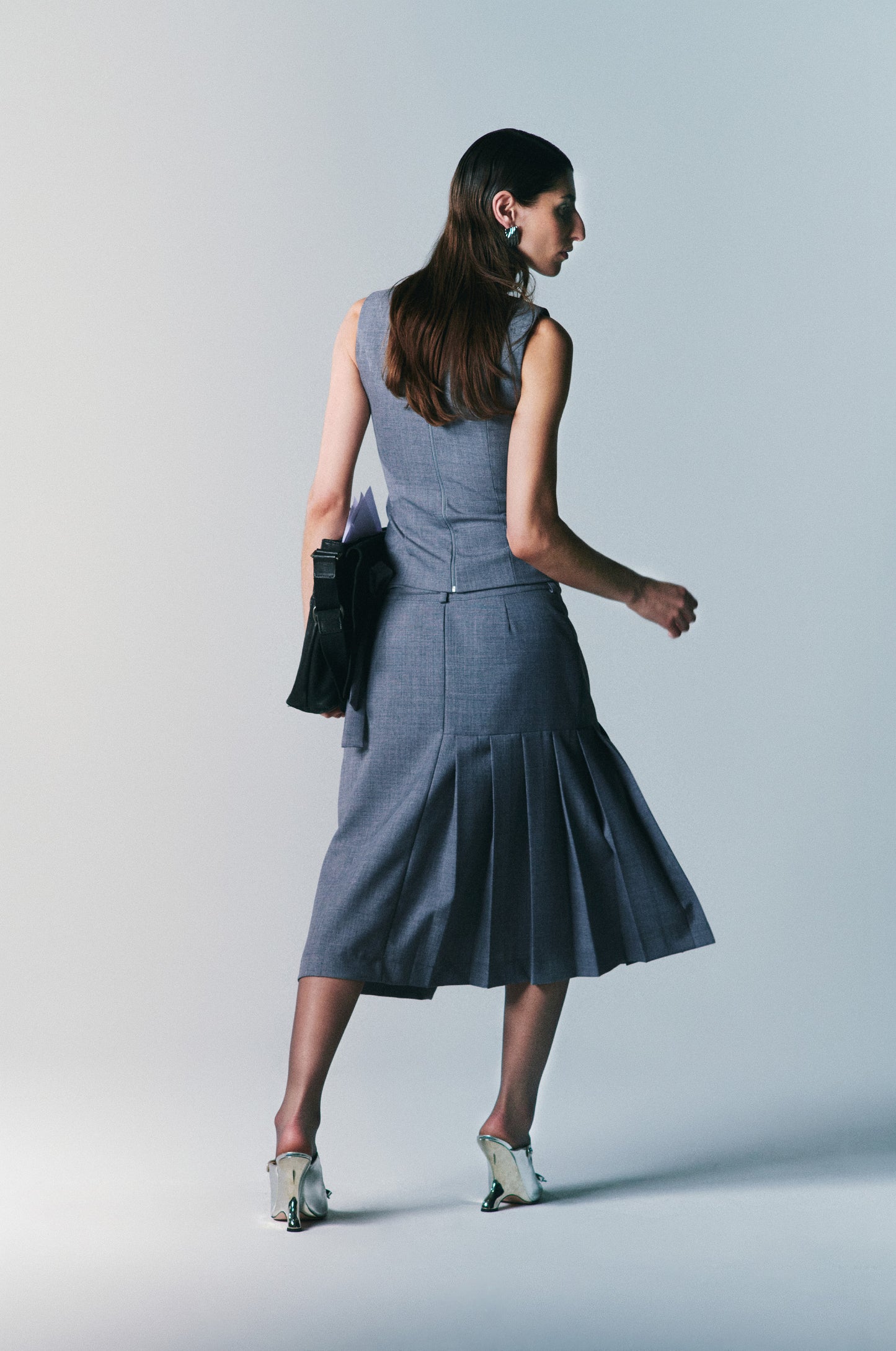 SLICE PLEAT MIDI SKIRT