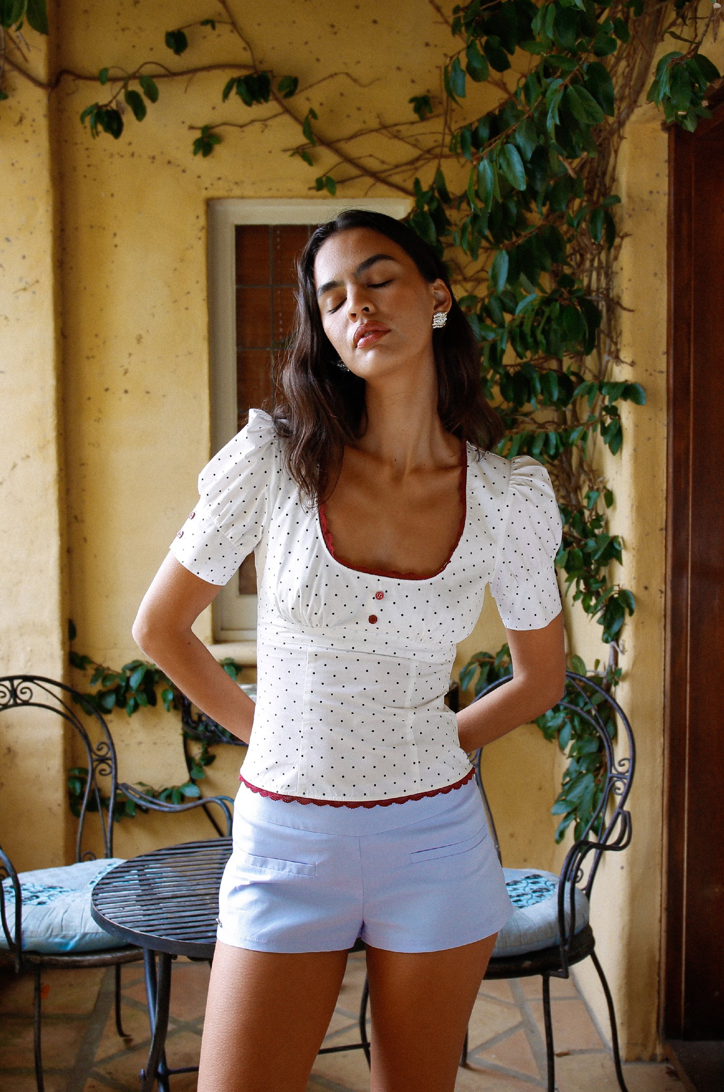 MINETTE SCOOP BLOUSE