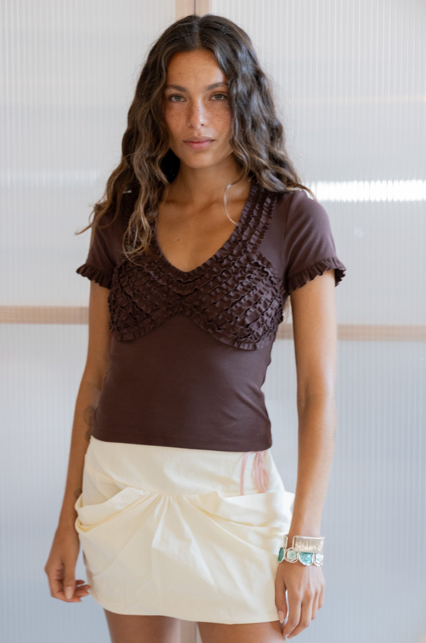 LULU RUFFLE TEE