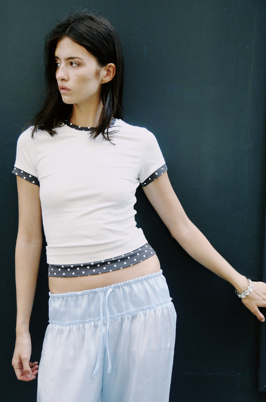 CONTRAST LAYERED TEE