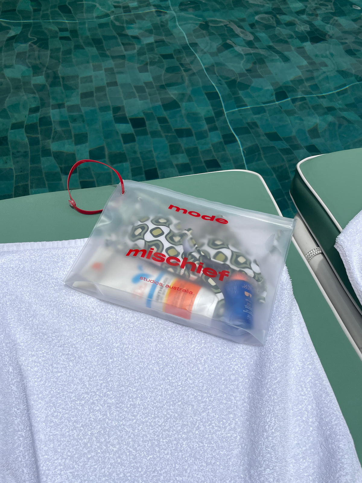 Mode Mischief Racks Reusable Gift Pouch – Mode Mischief Studios